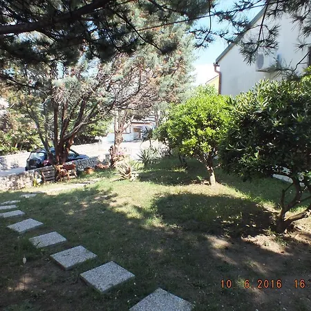 Lägenhet Apartments Amore Baška