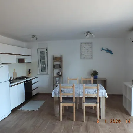 Apartments Amore * 巴斯卡