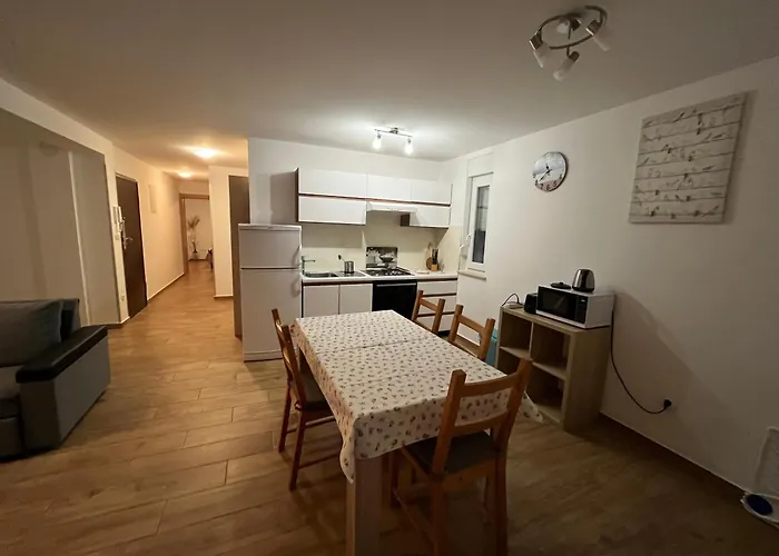 Apartments Amore *