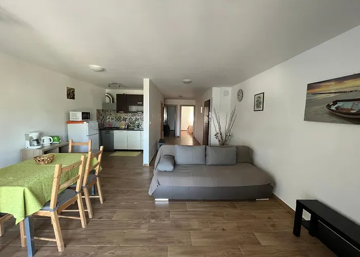 Apartments Amore شقة باشْكا