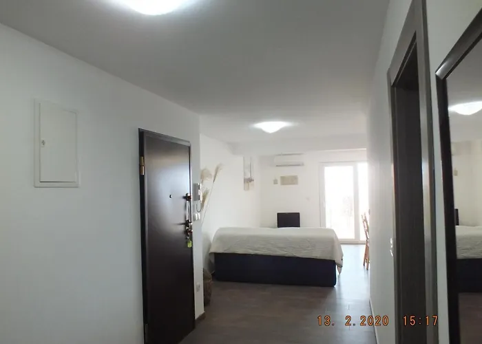 Apartments Amore * Башка