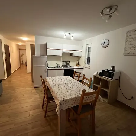 Apartments Amore *