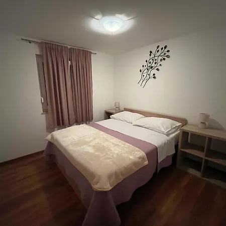 Apartments Amore Apartment