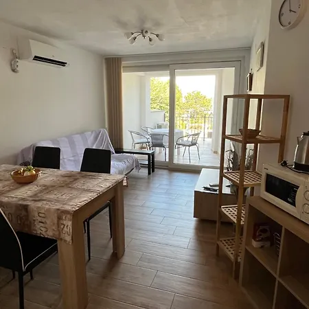 Apartments Amore Apartment *