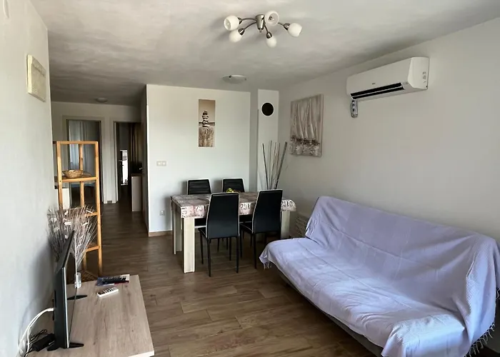 Apartments Amore アパート *