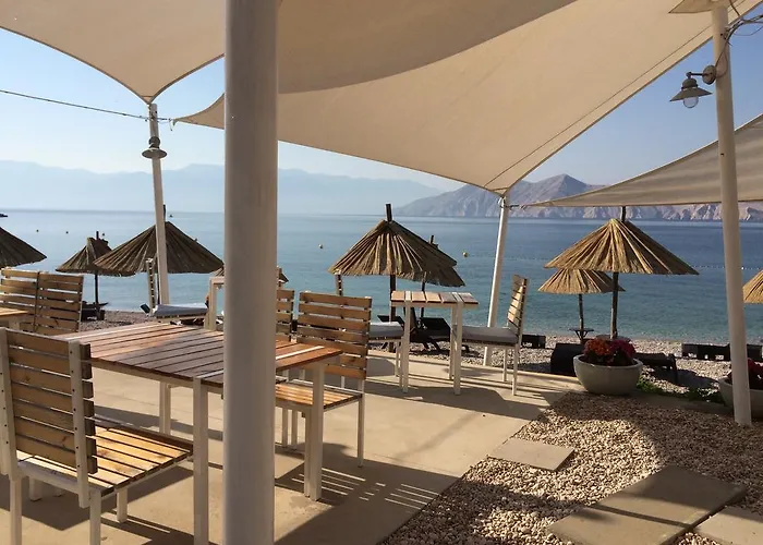 アパート Apartments Amore バスカ